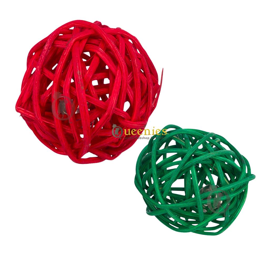 Rode kerstballen voor Knaagdieren