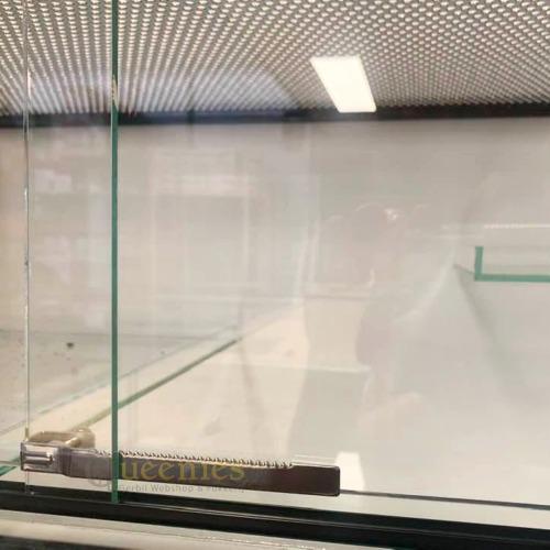 Terrariumslot voor schuifruiten